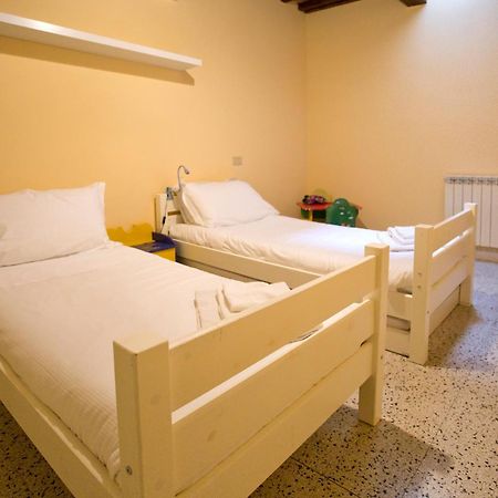 Casa San Girolamo Historic Flat With Cosy Terrace In Lucca'S City Centre Exterior photo
